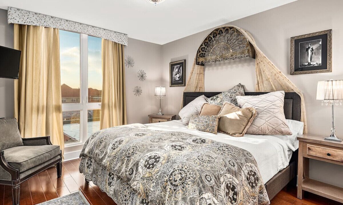 Photo of Bedroom in Asheville