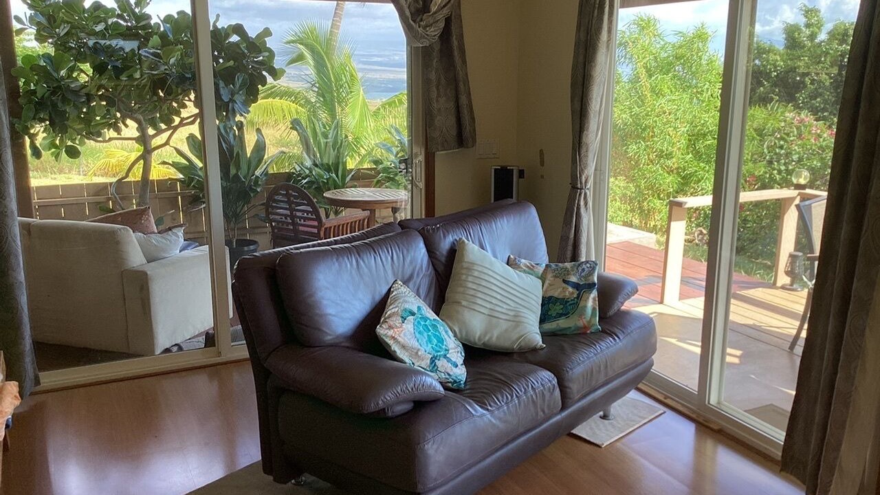Photo of Livingroom in Kohala Estates