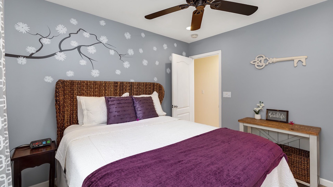 Photo of Bedroom in Bluffs