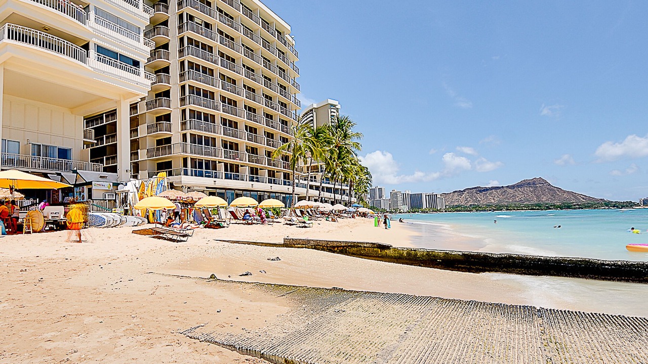 Photo of Others in Waikiki