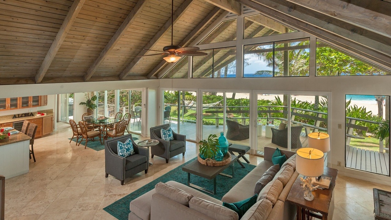 Photo of Livingroom in Pupukea