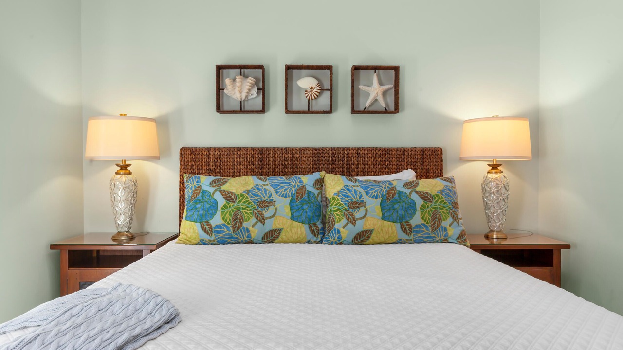 Photo of Bedroom in Poipu