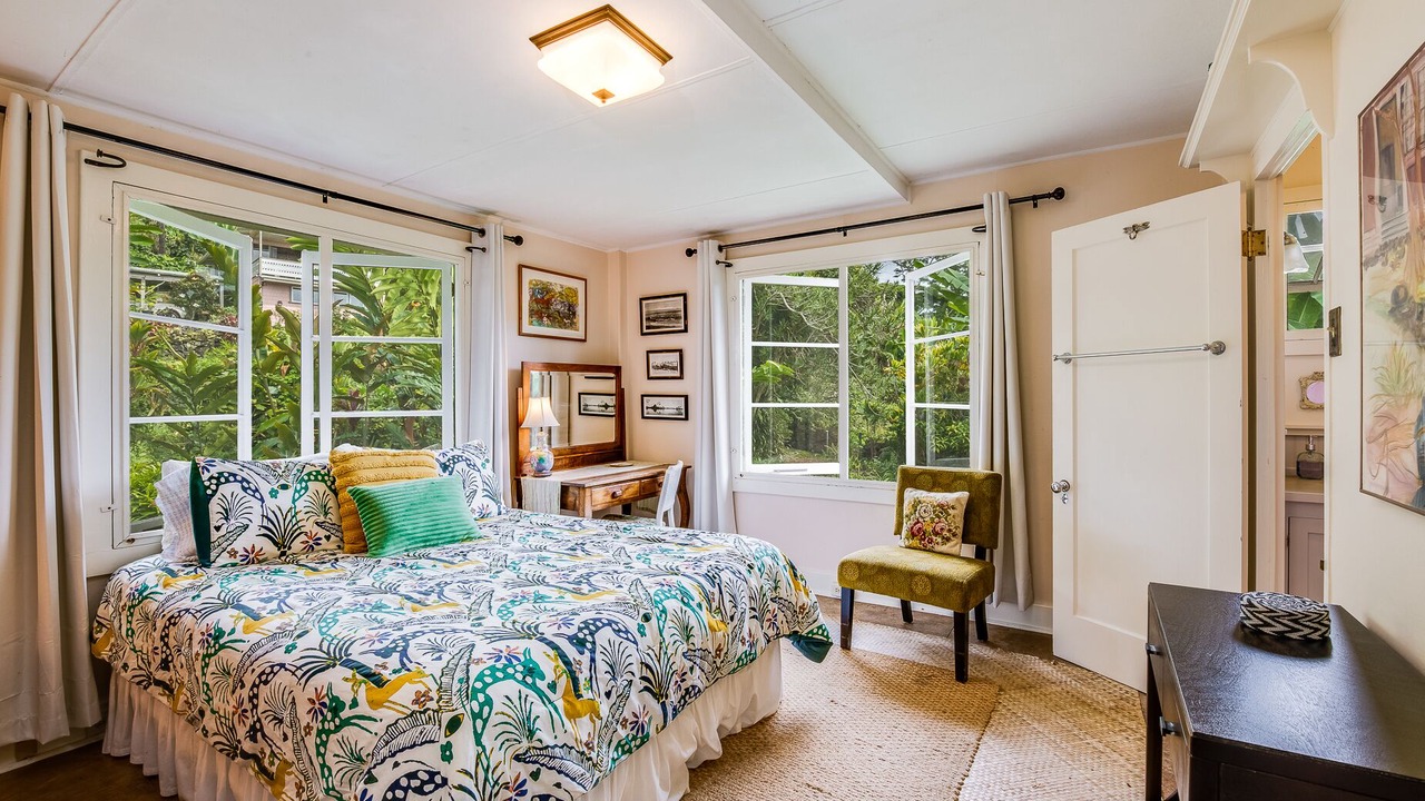 Photo of Bathroom in Holualoa