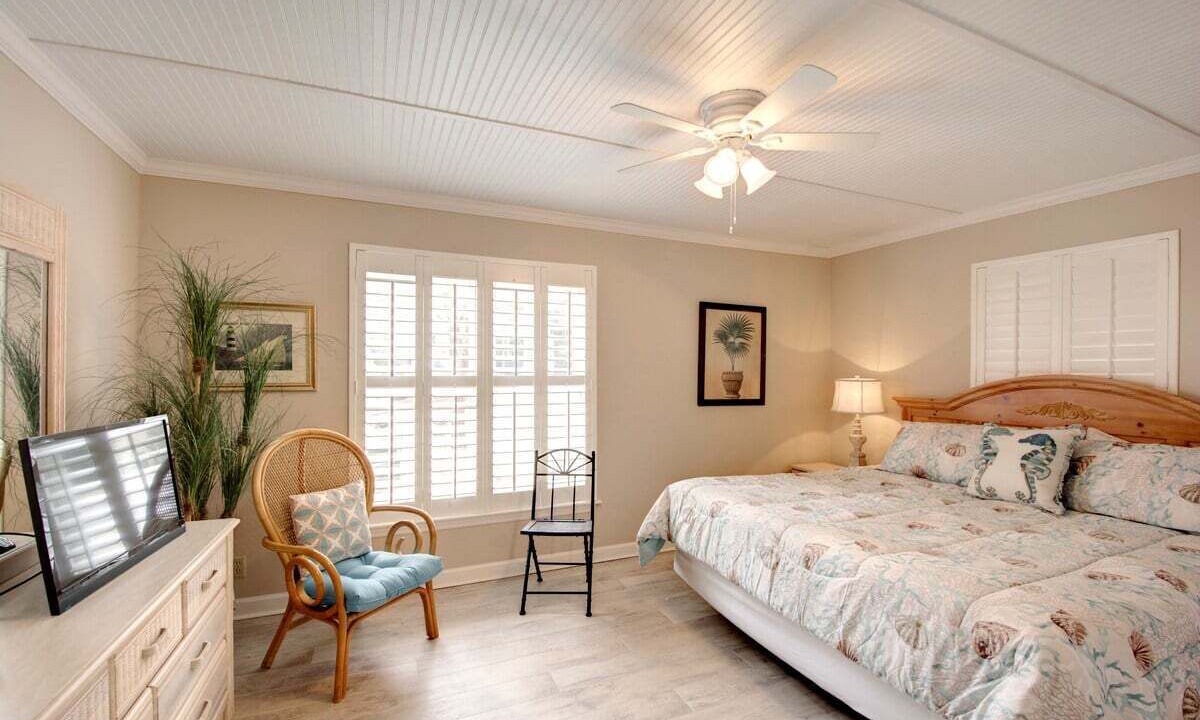 Photo of Bedroom in Saint Simons Island