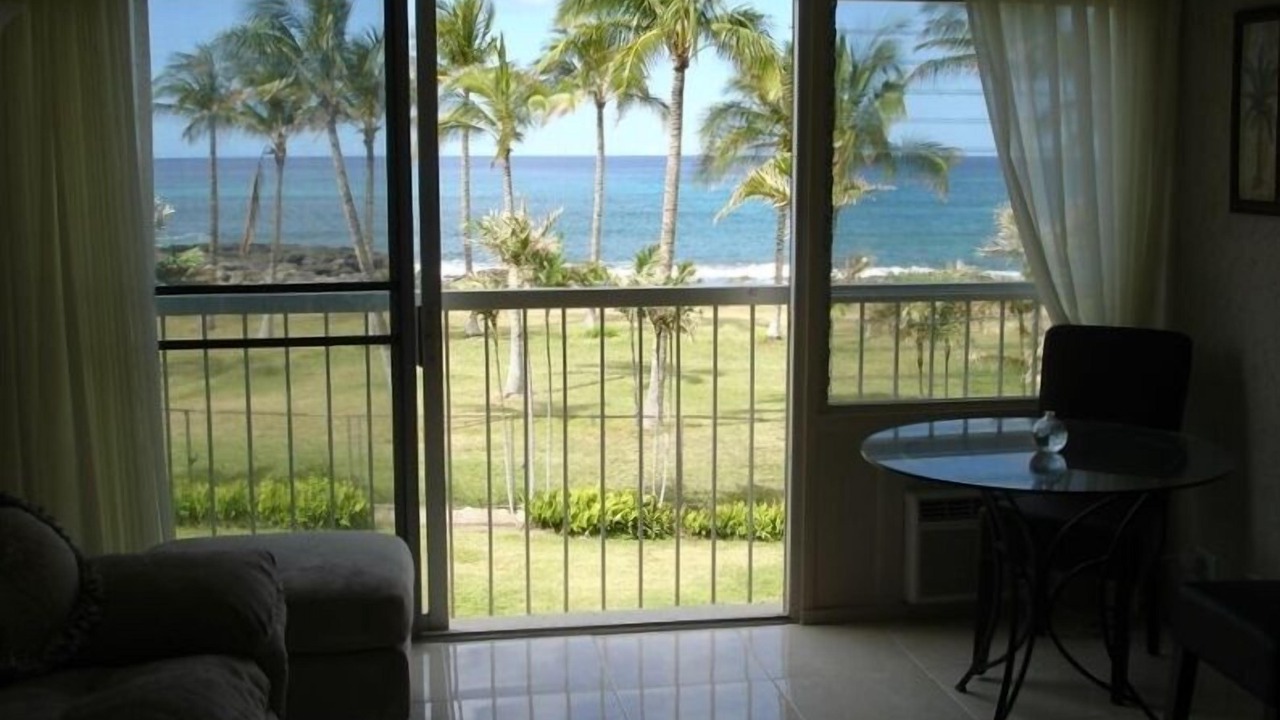 Photo of Others in Makaha