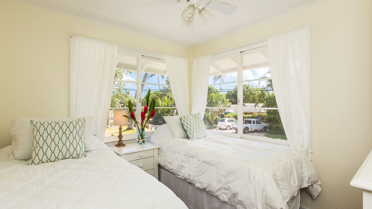 Photo of Others in Lanikai