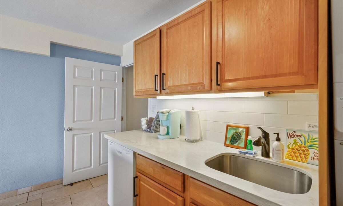 Photo of Kitchen in Maalaea