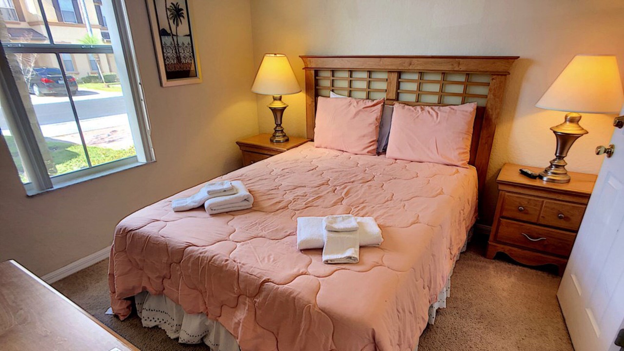 Photo of Bedroom in Regal Palms