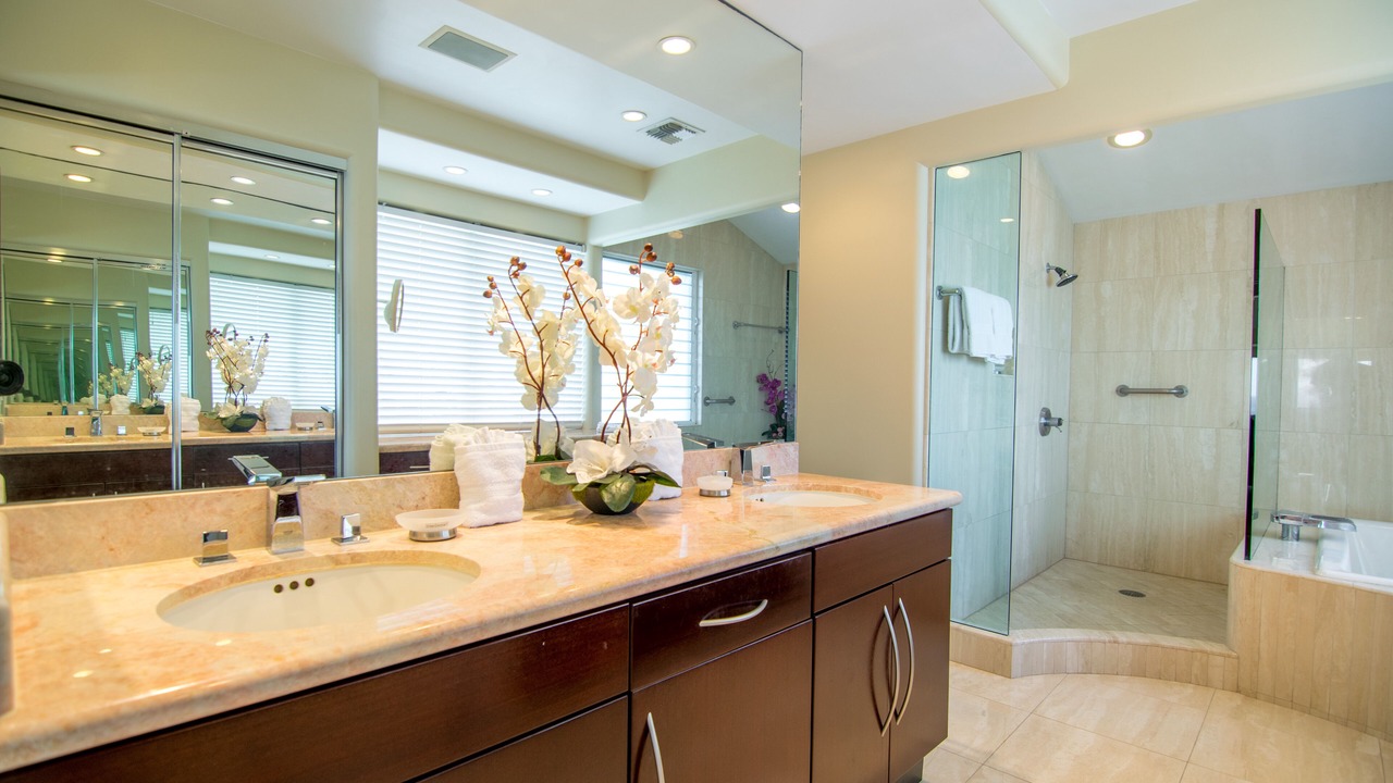 Photo of Bathroom in Kapalua