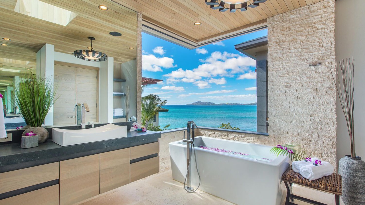 Photo of Bathroom in Hawaii Kai