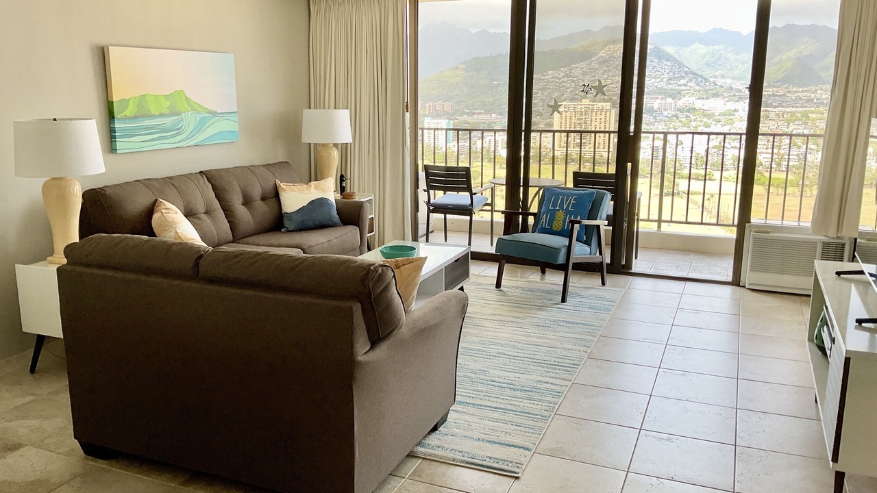 Photo of Bedroom in Waikiki