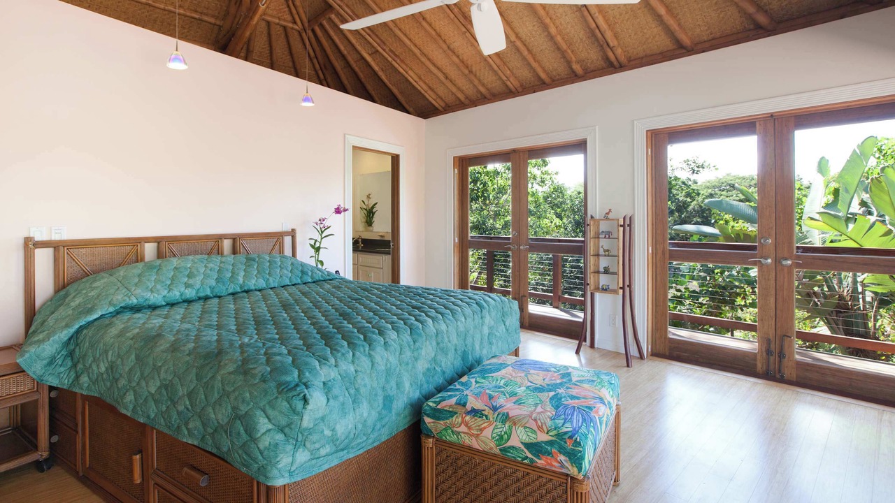 Photo of Bedroom in Puako
