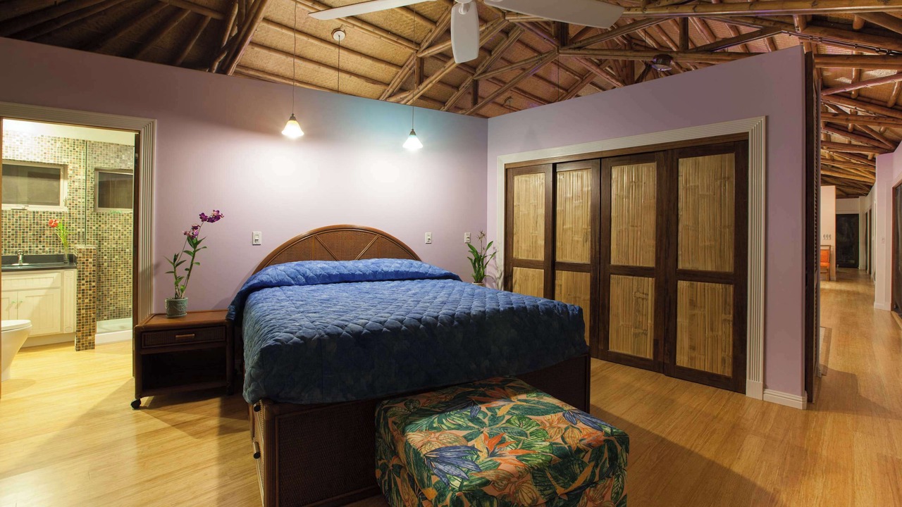 Photo of Bedroom in Puako