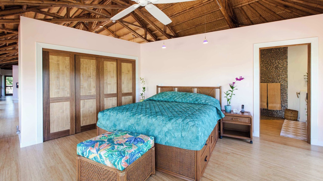 Photo of Bedroom in Puako