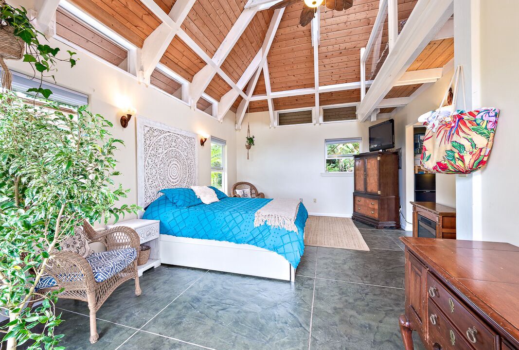 Photo of Bedroom in Holualoa
