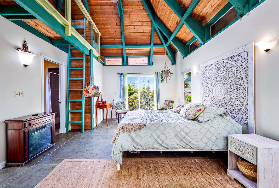 Photo of Bedroom in Holualoa