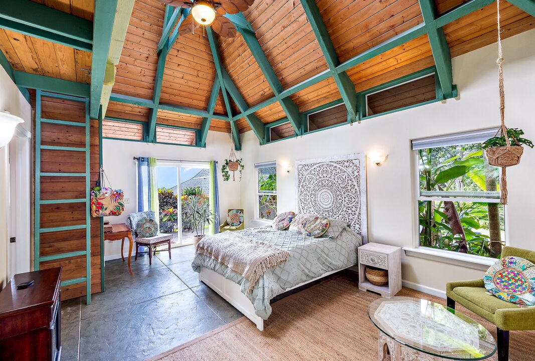 Photo of Bedroom in Holualoa