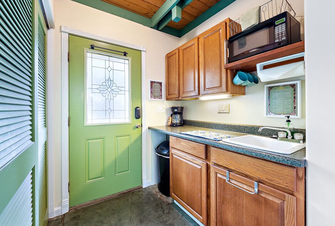 Photo of Kitchen in Holualoa