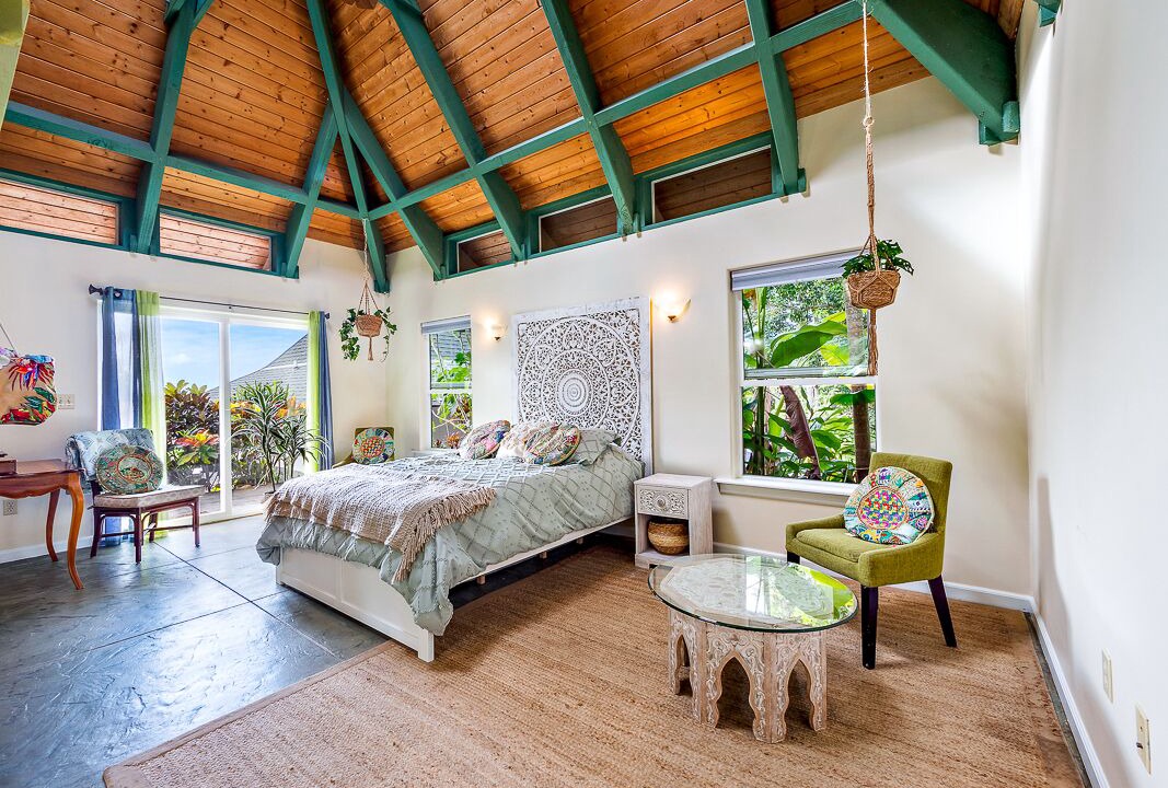 Photo of Bedroom in Holualoa