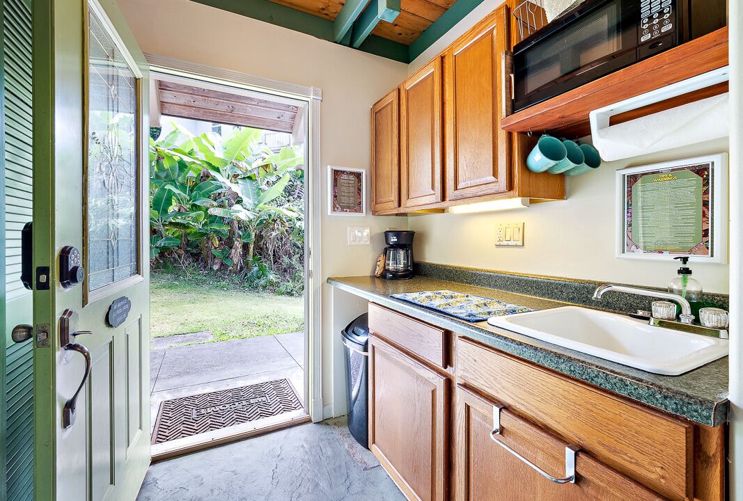 Photo of Kitchen in Holualoa