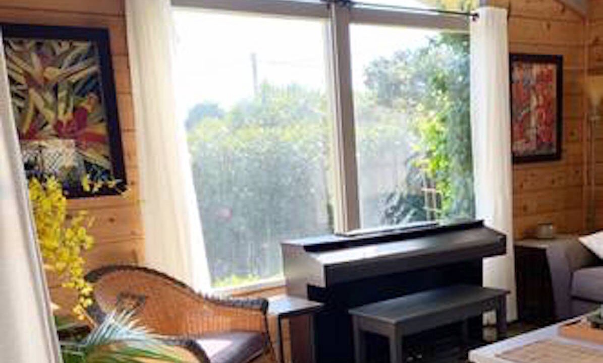 Photo of Livingroom in Waimea