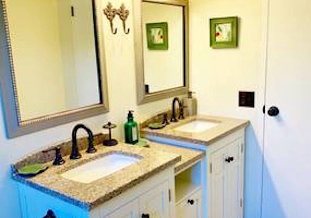 Photo of Bathroom in Waimea