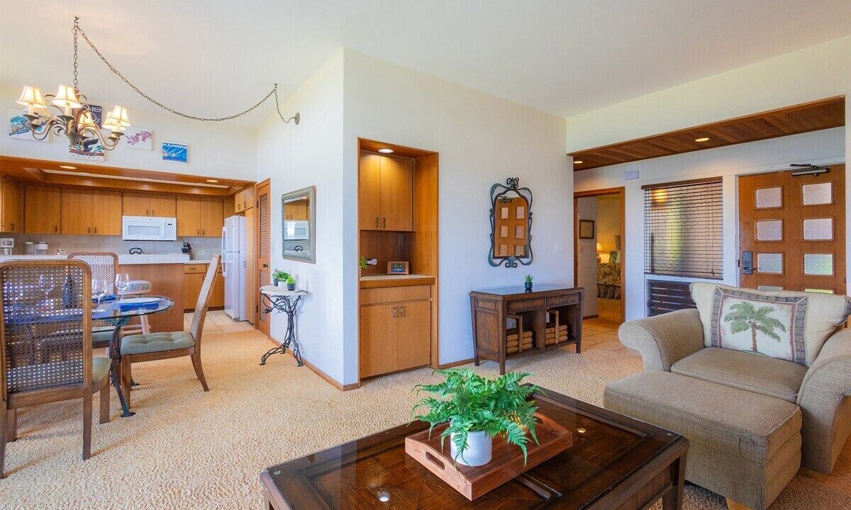 Photo of Livingroom in Kapalua