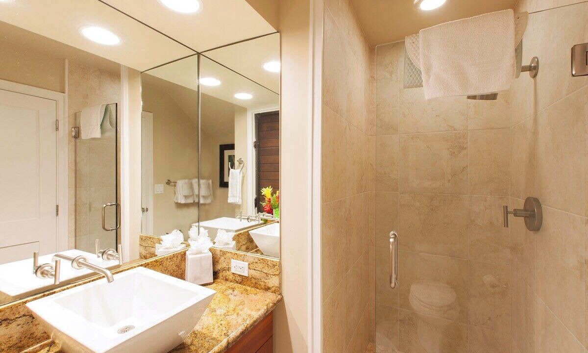 Photo of Bathroom in Kapalua