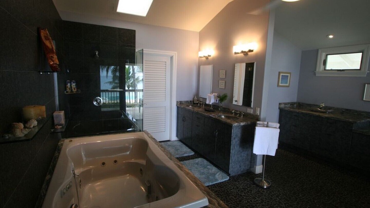 Photo of Bathroom in Pupukea