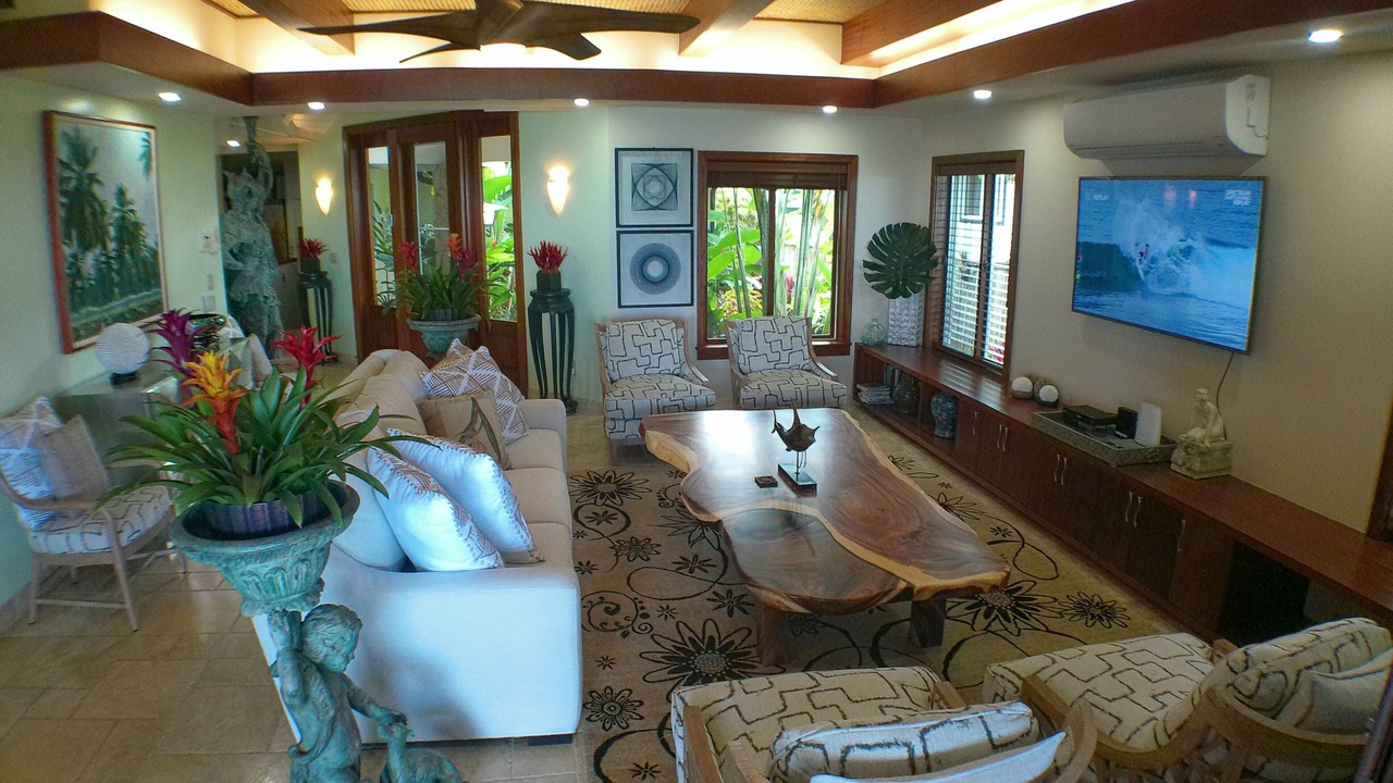 Photo of Livingroom in Pupukea