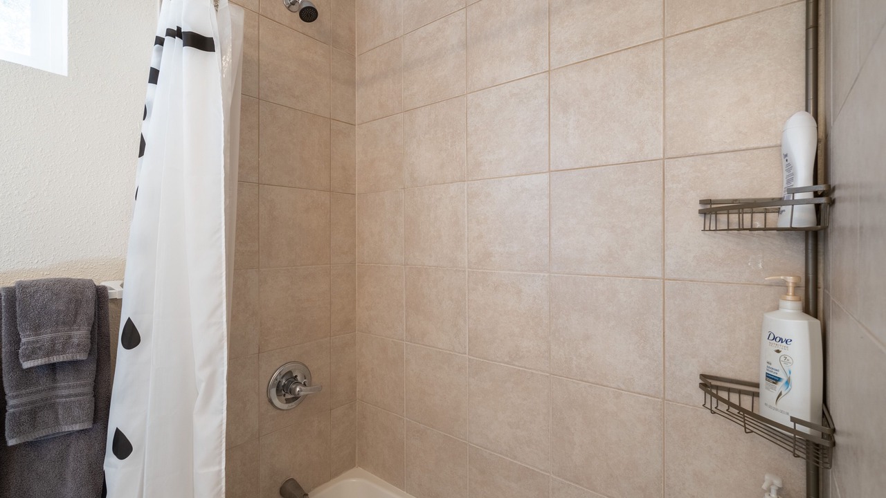 Photo of Bathroom in Royal Hawaiian Estates