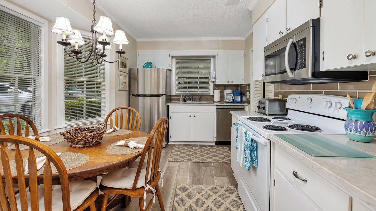 Photo of Kitchen in Saint Simons Island
