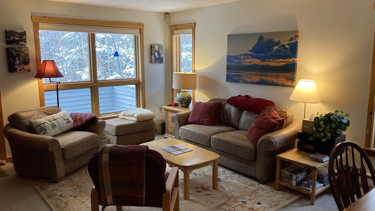 Photo of Livingroom in Carrabassett Valley