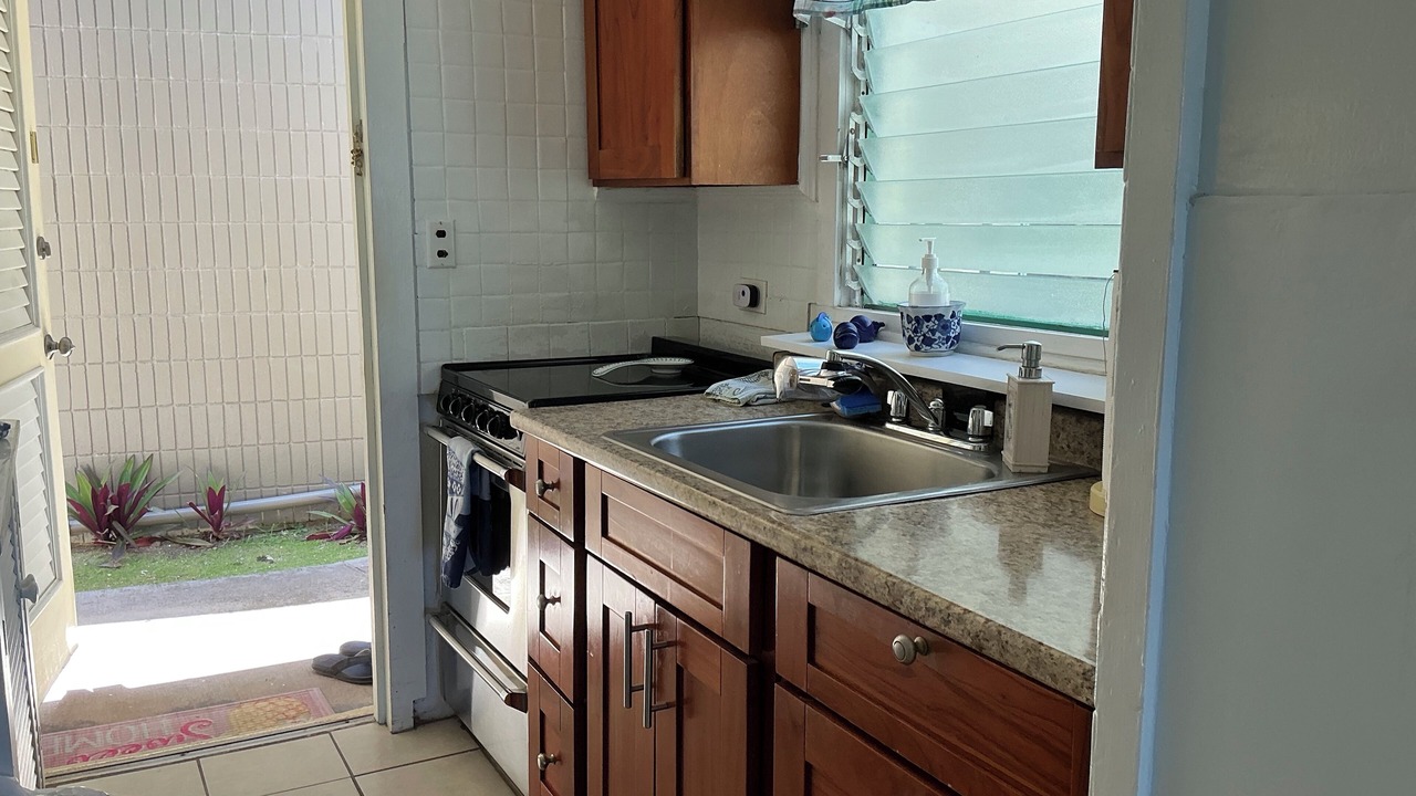Photo of Kitchen in Punaluu