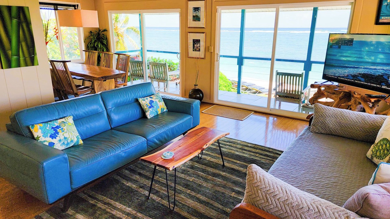 Photo of Livingroom in Punaluu