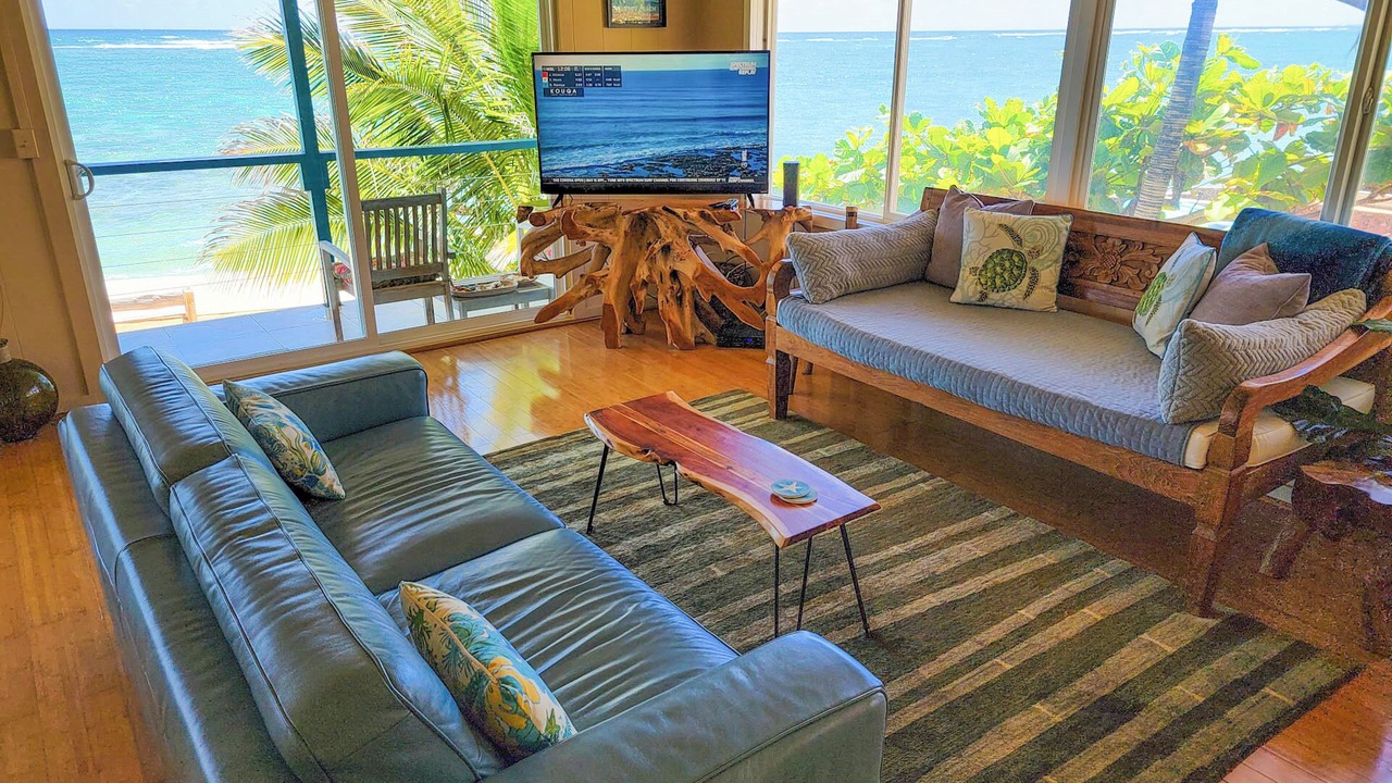 Photo of Livingroom in Punaluu