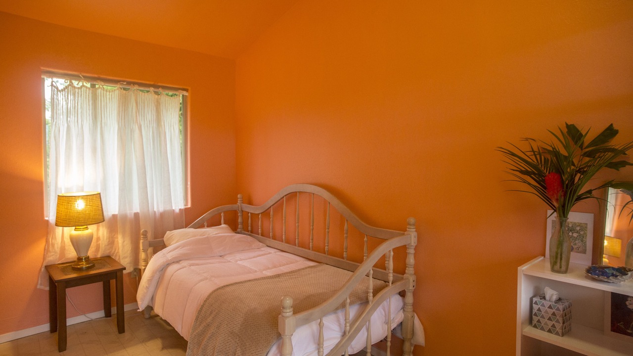 Photo of Bedroom in Honokaa