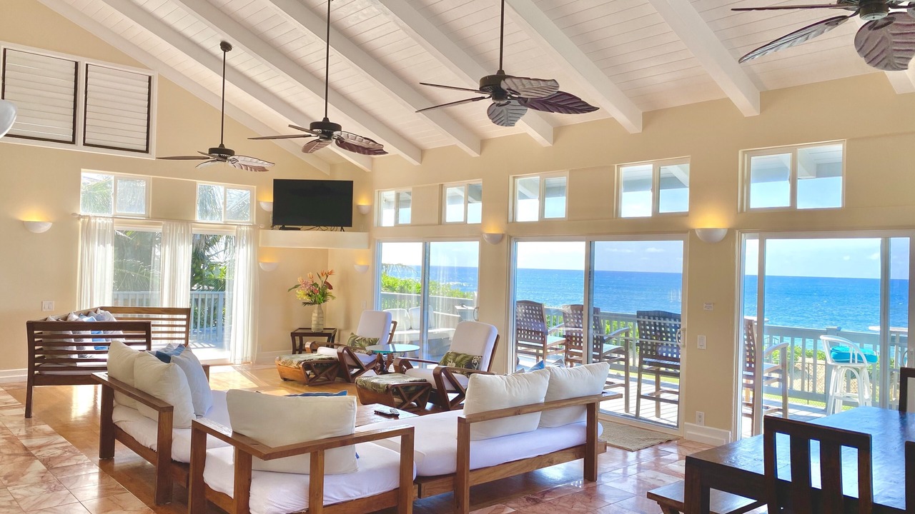 Photo of Livingroom in Pupukea