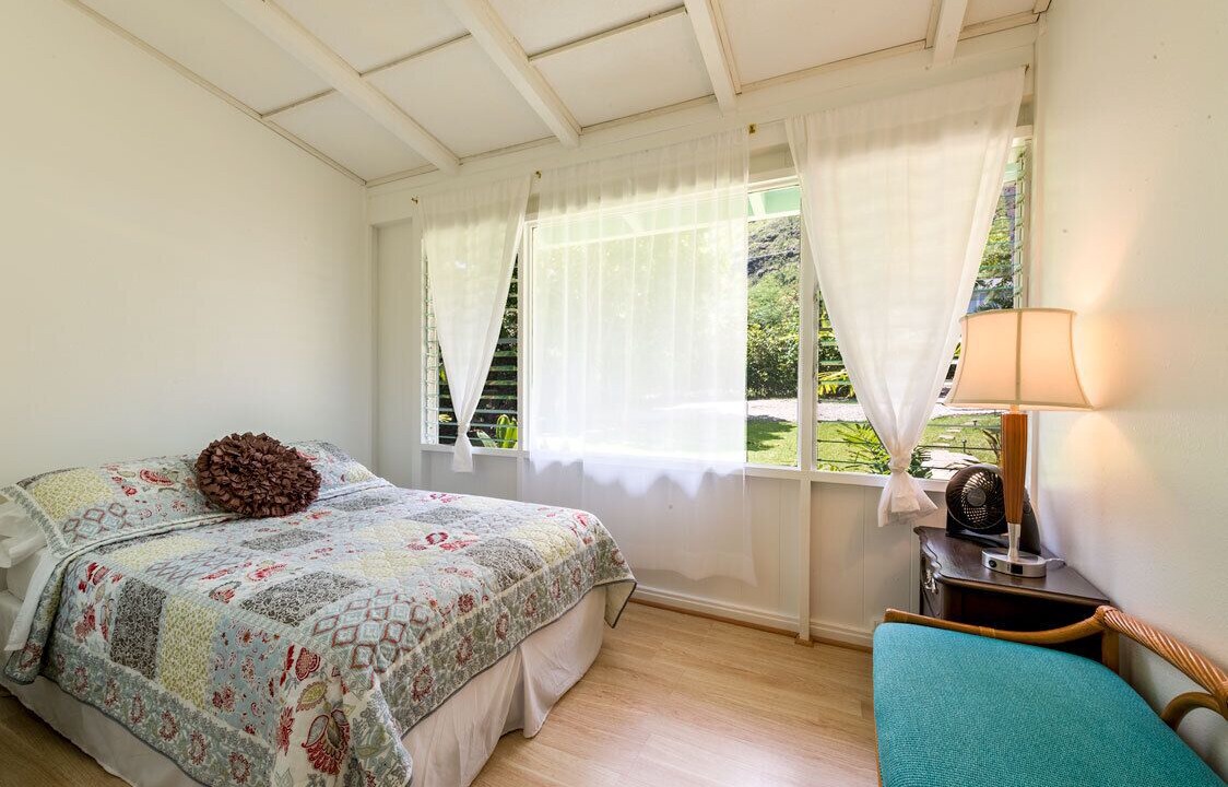 Photo of Bedroom in Ka'a'awa