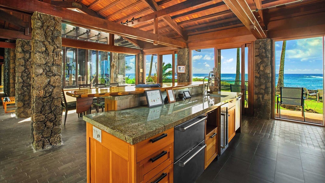 Photo of Bedroom in Poipu