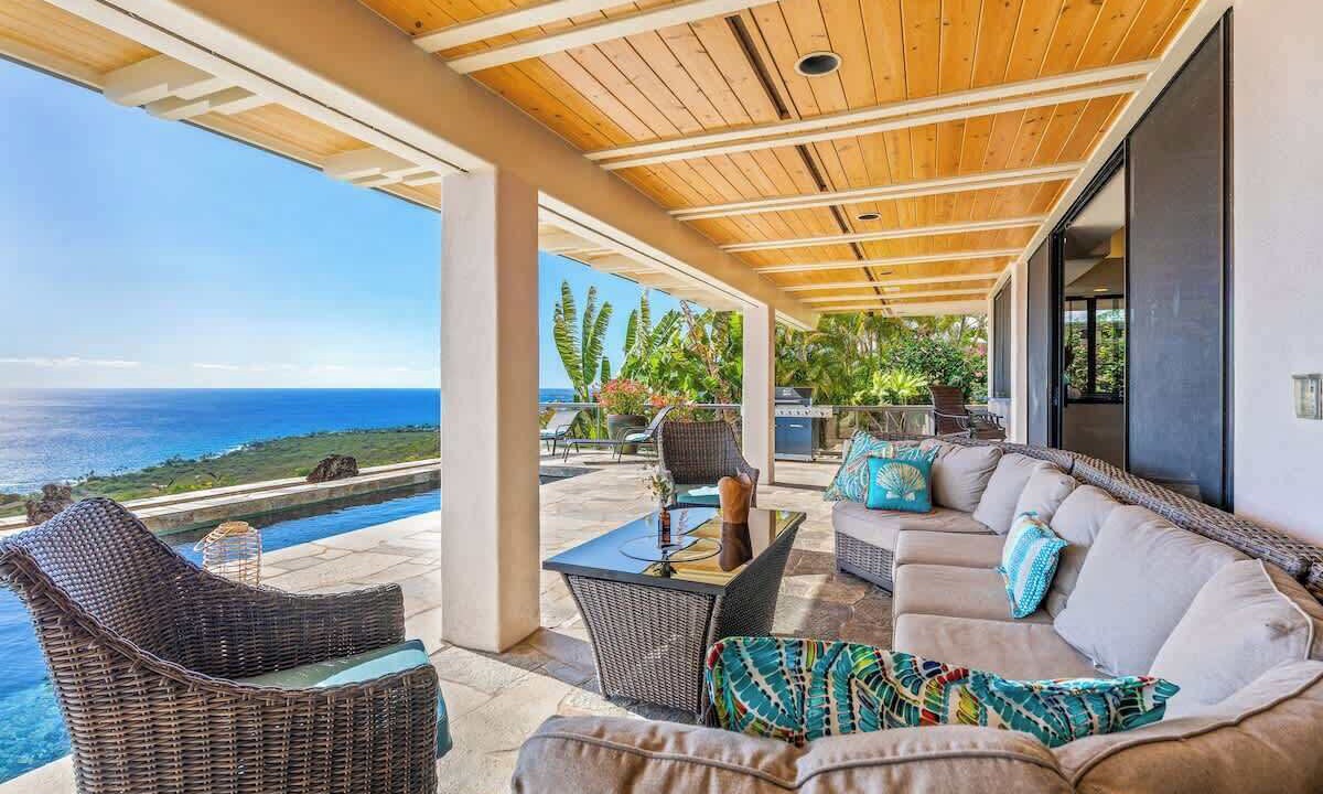 Photo of Patio Balcony in Kahaluu-Keauhou
