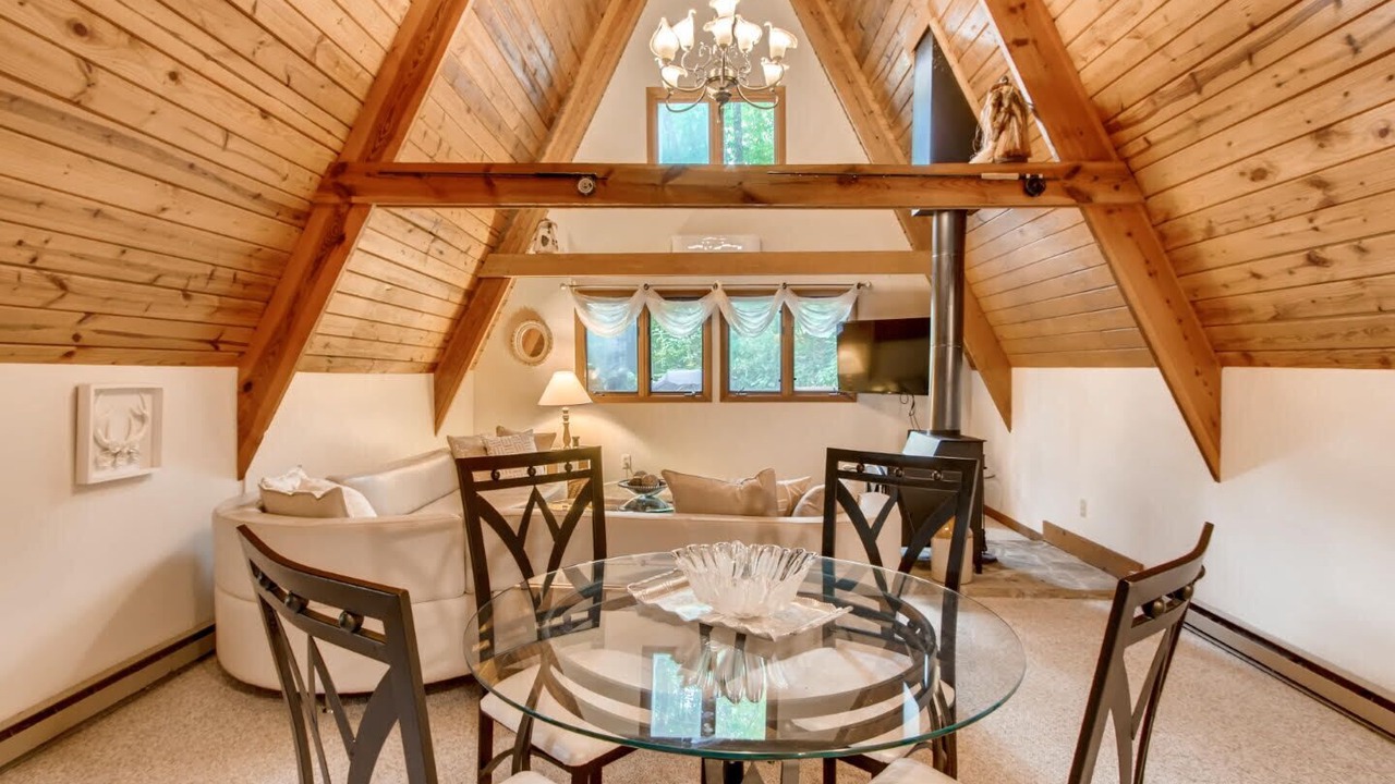 Photo of Bedroom in Chalet Village