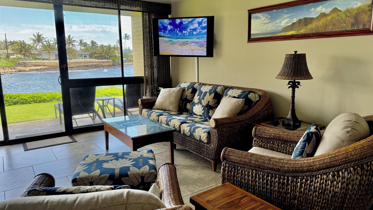 Photo of Bedroom in Poipu
