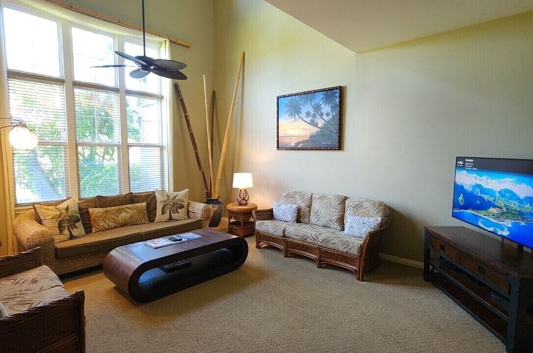Photo of Livingroom in Waikoloa