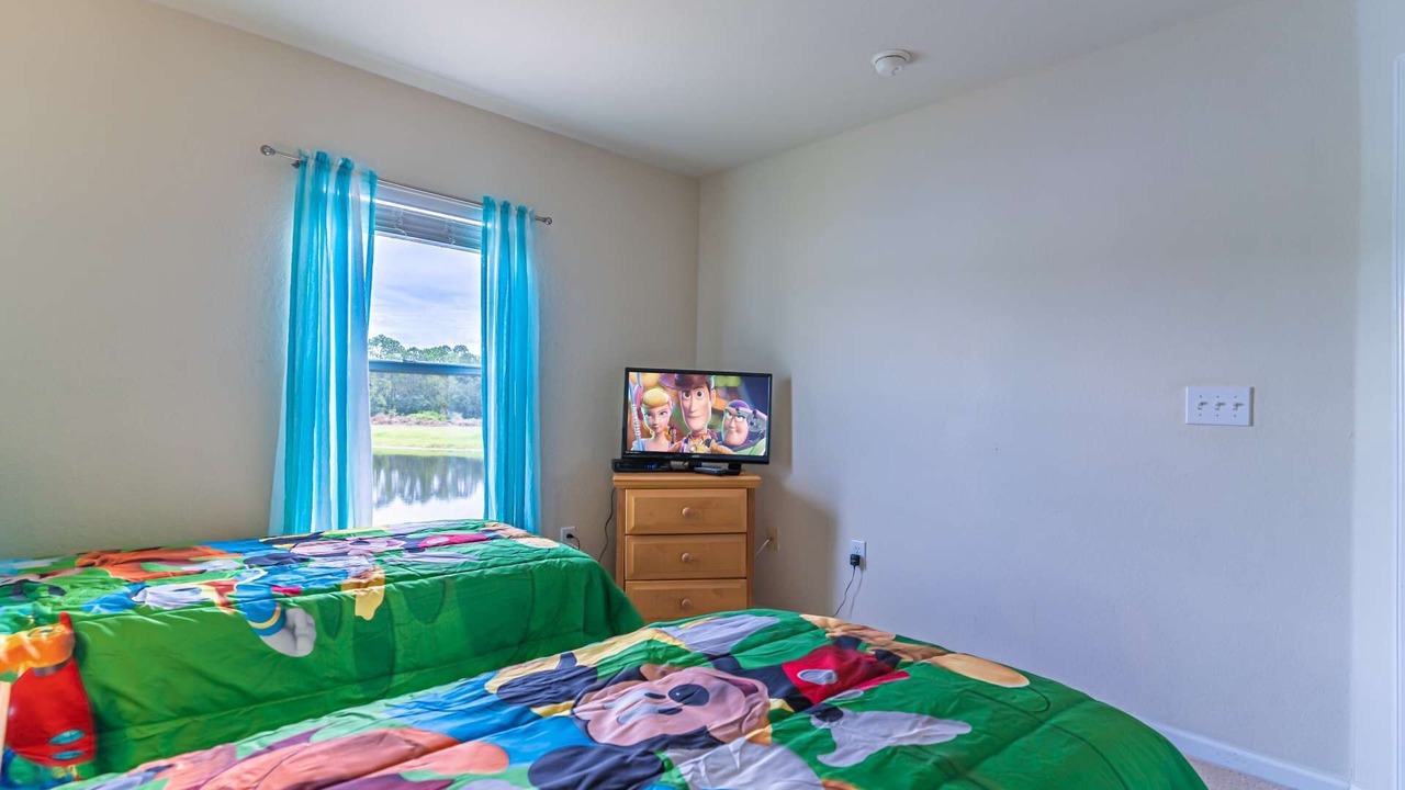 Photo of Bedroom in Trafalgar Village