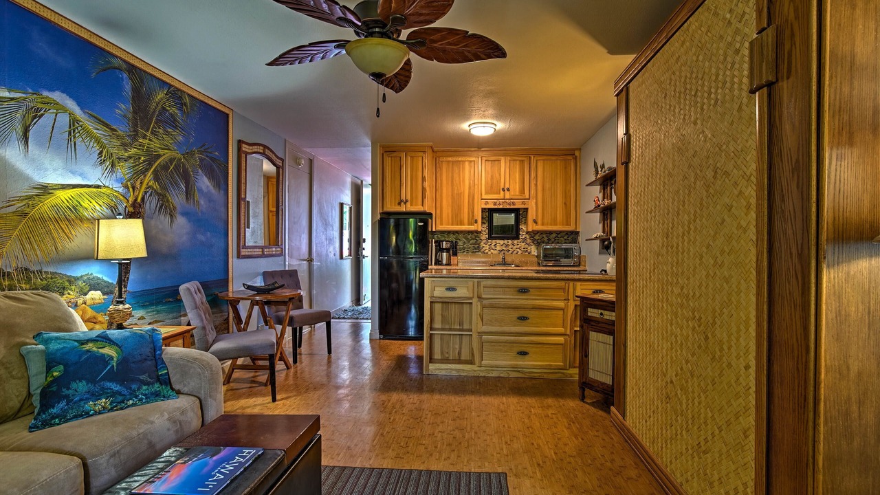 Photo of Livingroom in Historic Kailua Village