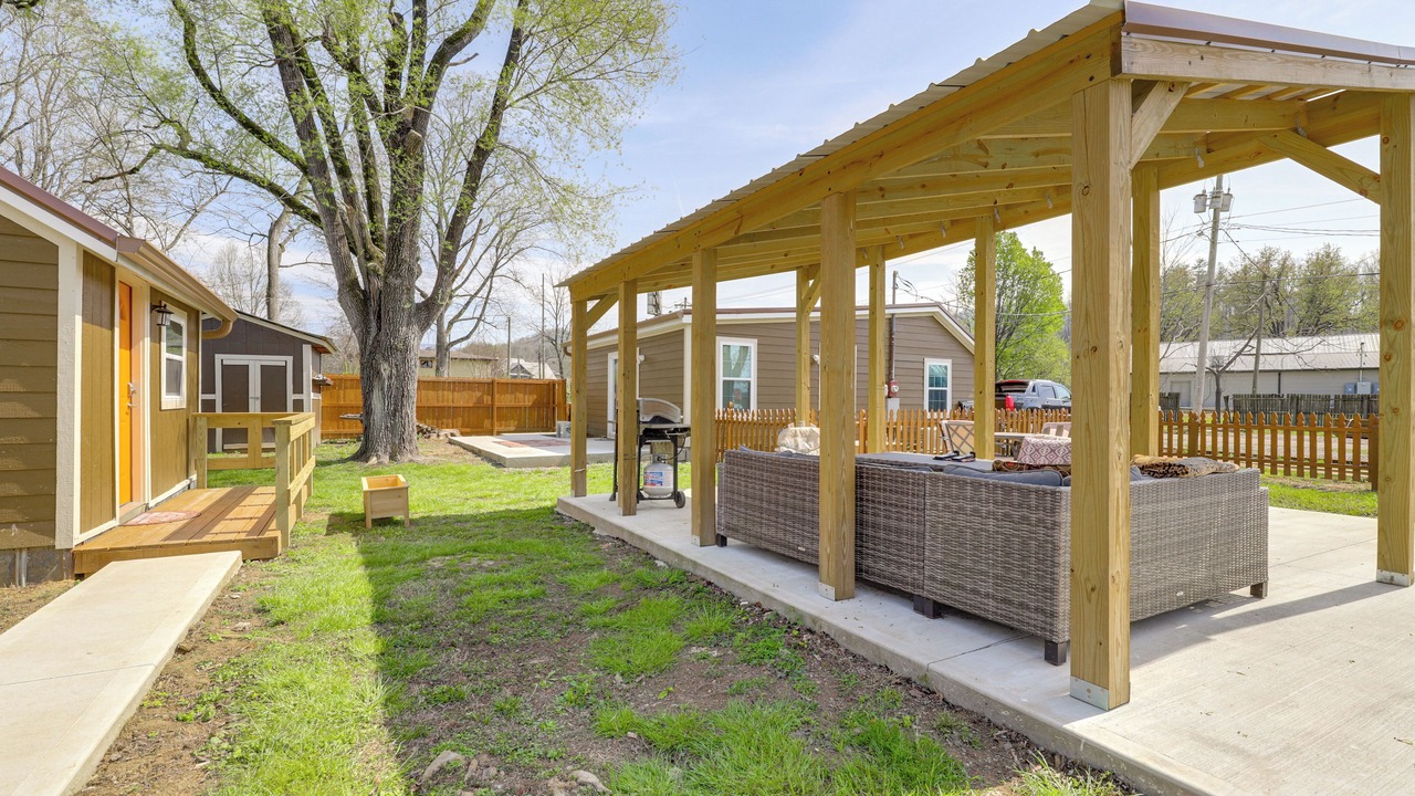 Photo of Outdoor in Townsend