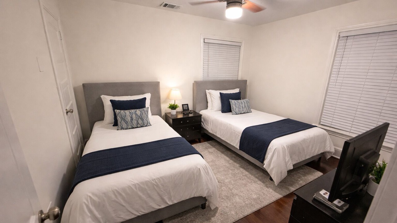 Photo of Bedroom in East Point