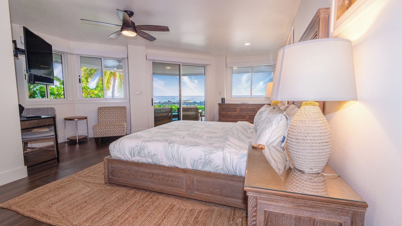 Photo of Bedroom in Historic Kailua Village