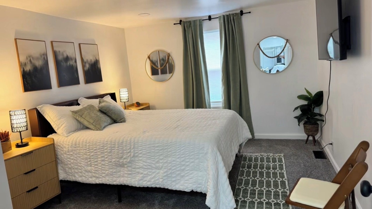 Photo of Bedroom in Sandy